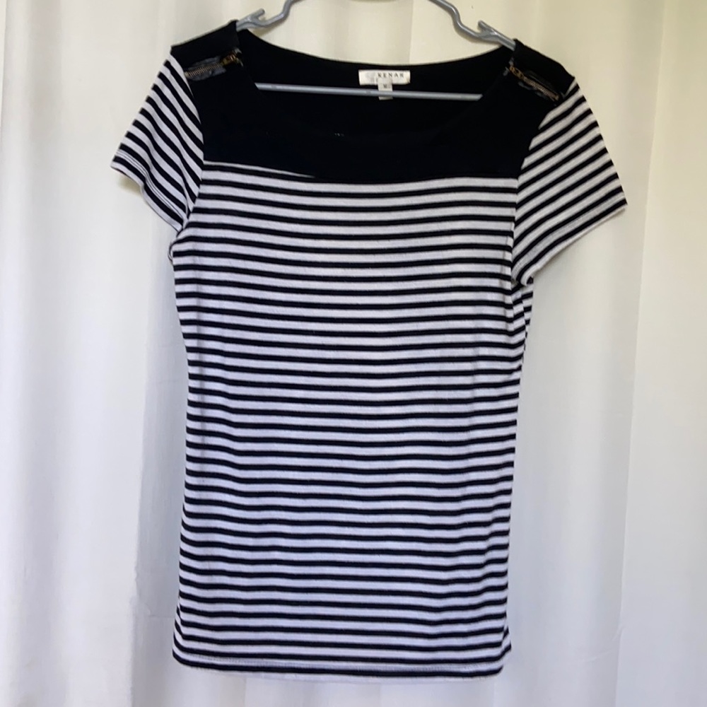 Short sleeve shirt
